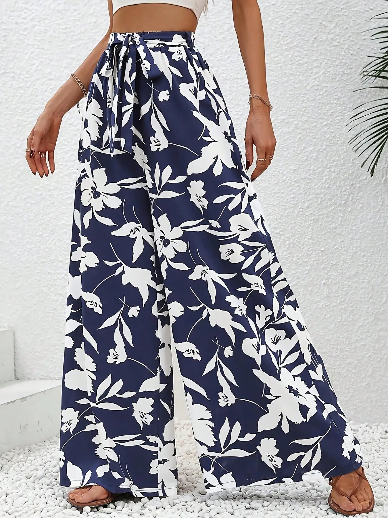 Casual and comfortable vacation style women's clothing, summer floral print wide leg pants, high waisted pants, long pants