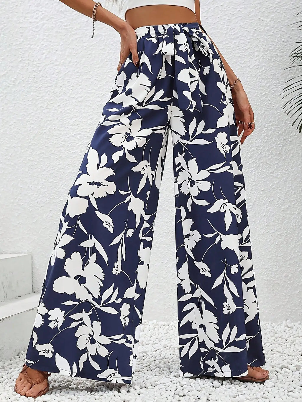 Casual and comfortable vacation style women's clothing, summer floral print wide leg pants, high waisted pants, long pants