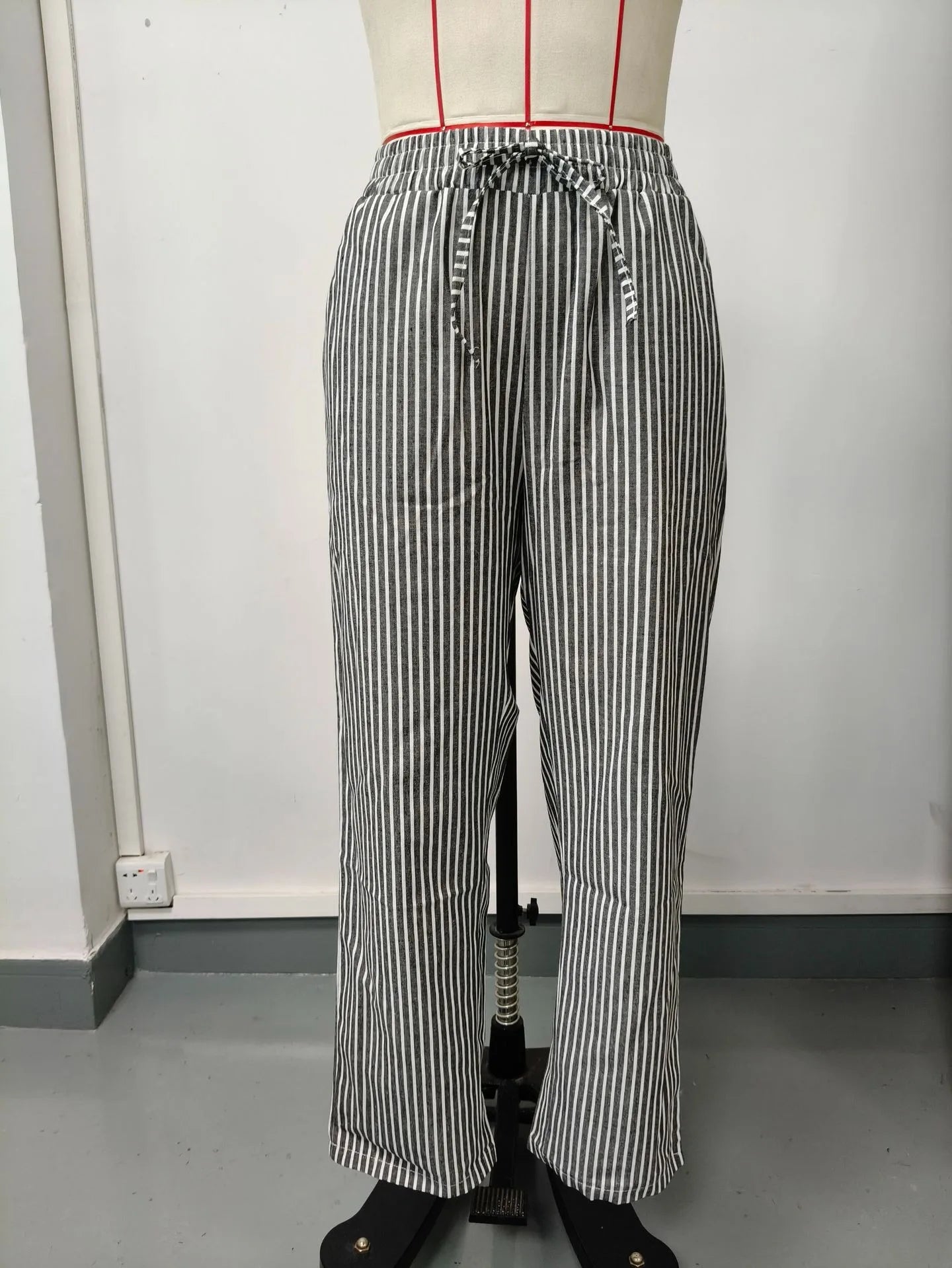 Women's Summer New Loose Stripe Printed Elastic Waist Drawstring Casual Pants